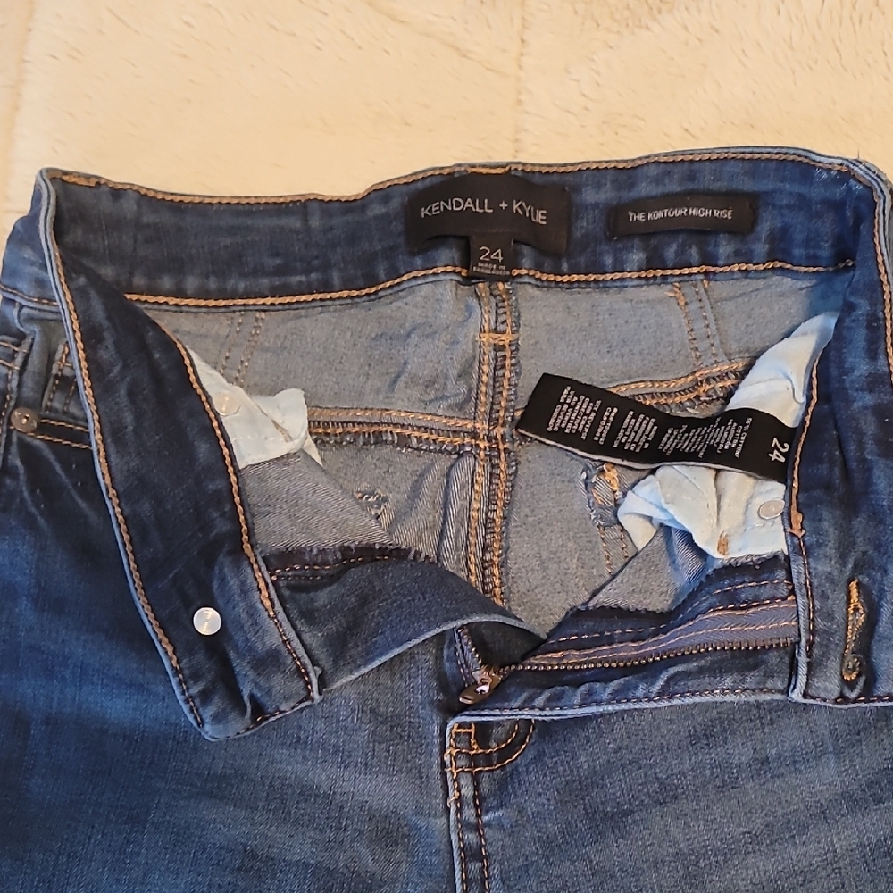 Kendall & Kylie Women's Blue High-Rise Jeans